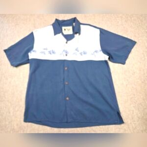 Vintage Silk Circa 1969 Men's‎ M Blue & White Tropical Shirt Camp Button Up